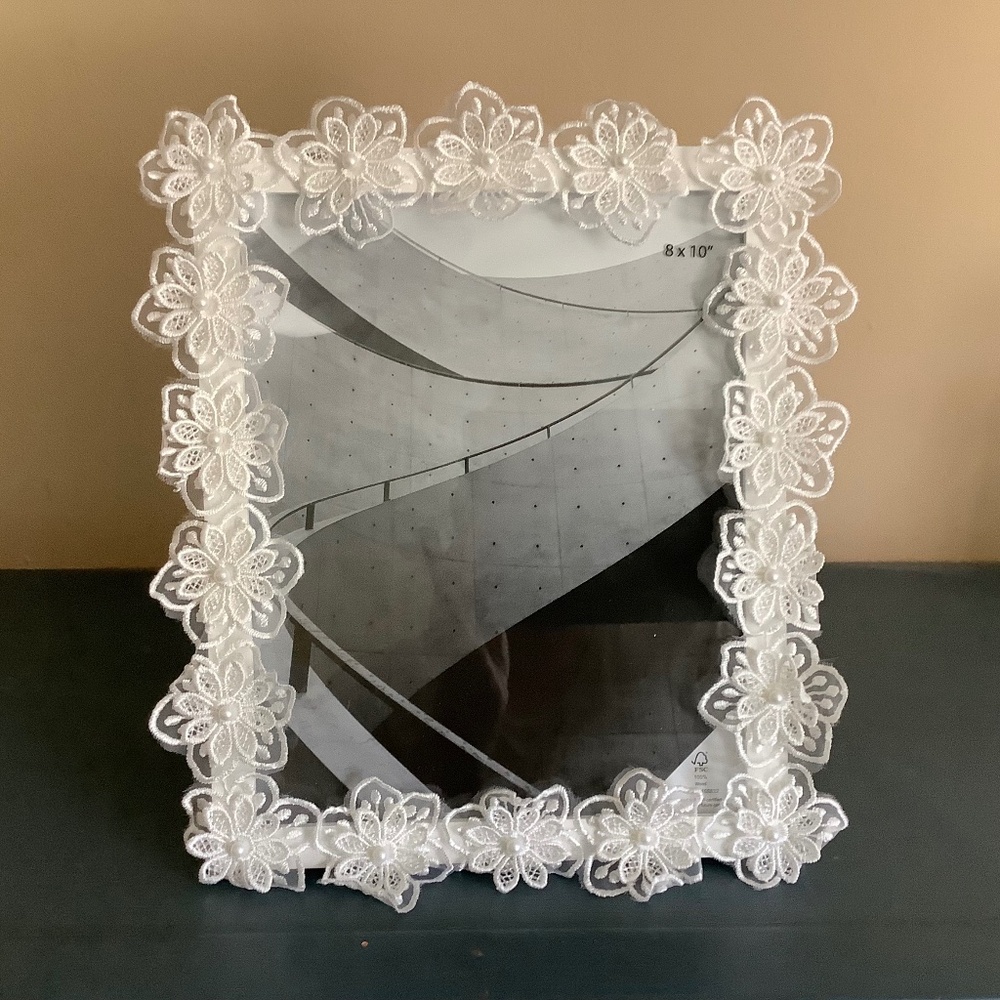 8” x 10” white vintage looking lace flower picture frame